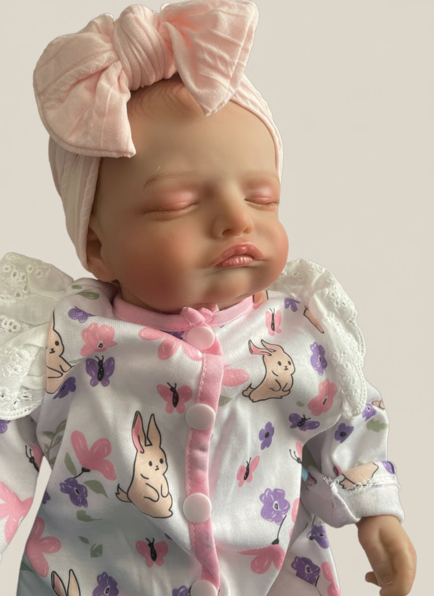 Bambola Reborn Rosalie 45cm Vestito Floreale Addormentata- Perfetta per Collezionisti e Regali Speciali