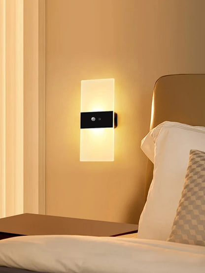 Lampada da Parete a LED con USB | Sensore Movimento Touch | Luci Notturne Acrilico | per Camera da Letto, Soggiorno