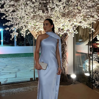 ABITO LUNGO ELEGANTE DONNA – Stile Senza Spalle con Schiena Nuda, Perfetto per l’Estate 2025!