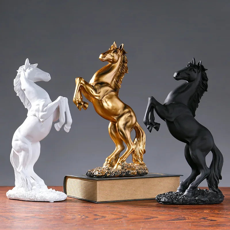 Cavallo Resina Decorativo - Bianco/Nero/Oro - Stile Nordico Moderno